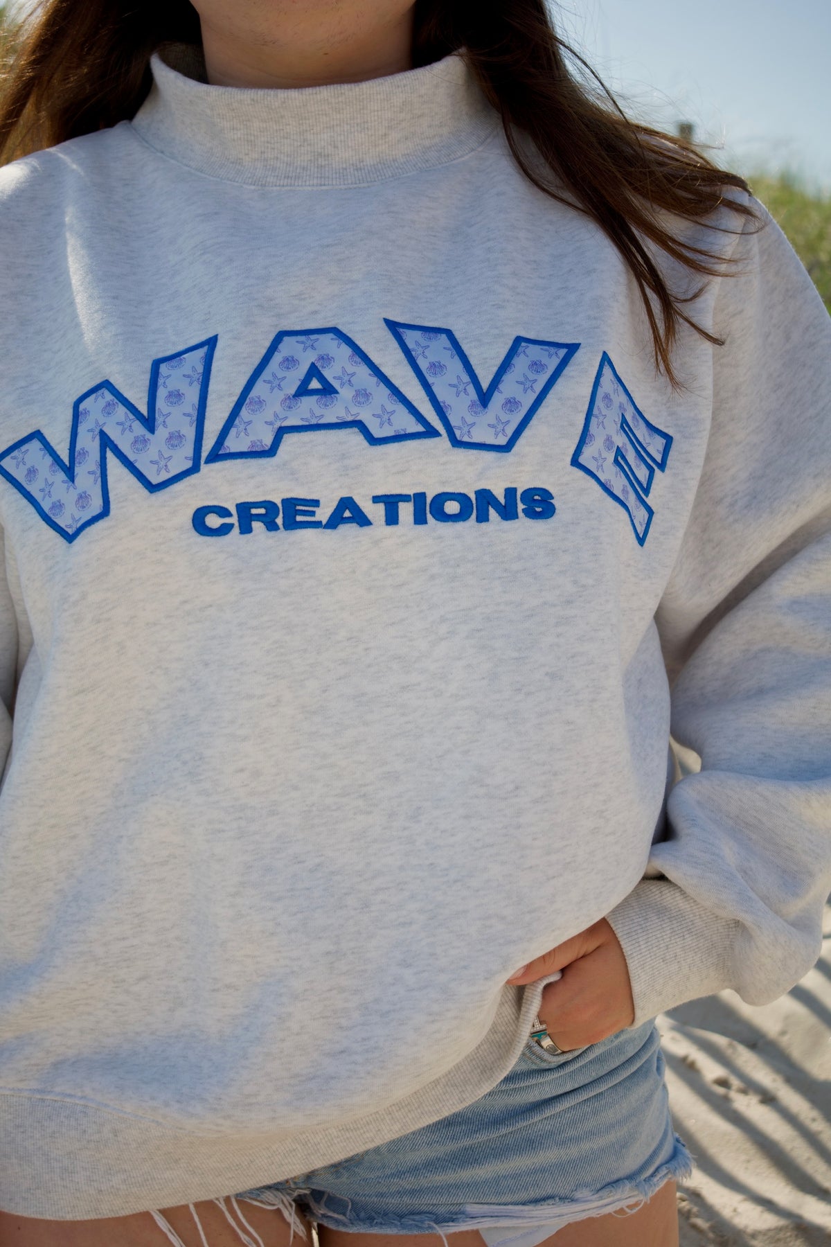 Wave Creations Mockneck - Tiana